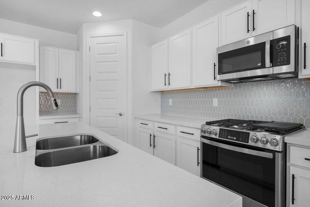 25168 N 165TH Avenue, Surprise, AZ 85387