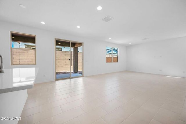 25168 N 165TH Avenue, Surprise, AZ 85387