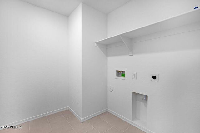 25168 N 165TH Avenue, Surprise, AZ 85387