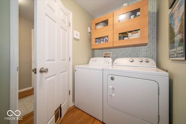 6766 Lexington Circle, Zionsville, IN 46077