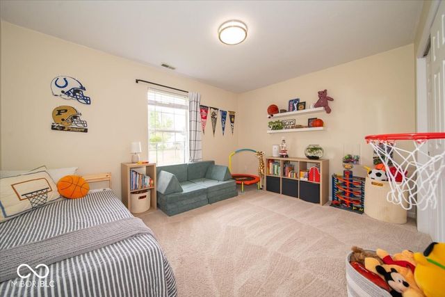 6766 Lexington Circle, Zionsville, IN 46077