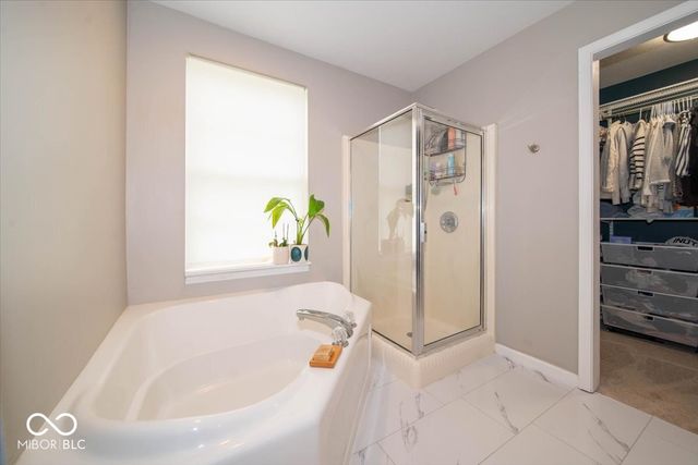 6766 Lexington Circle, Zionsville, IN 46077