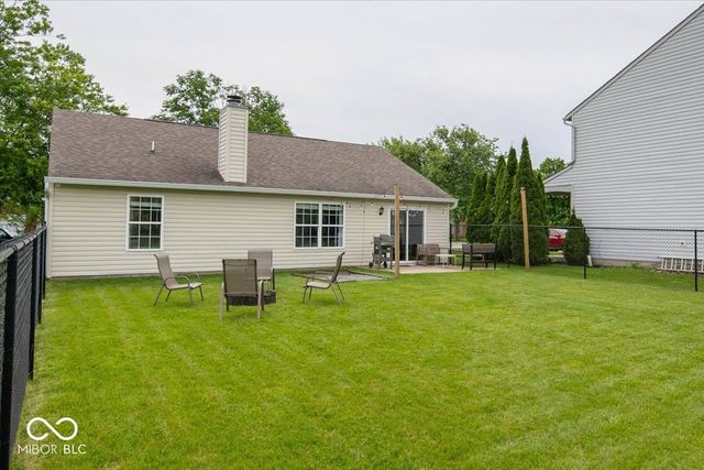 6766 Lexington Circle, Zionsville, IN 46077