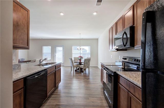 58 Thacker Trail, Adairsville, GA 30103