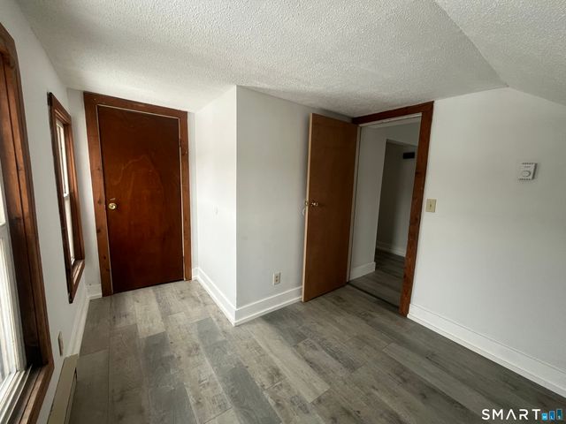 211 Park Street, Bristol, CT 06010