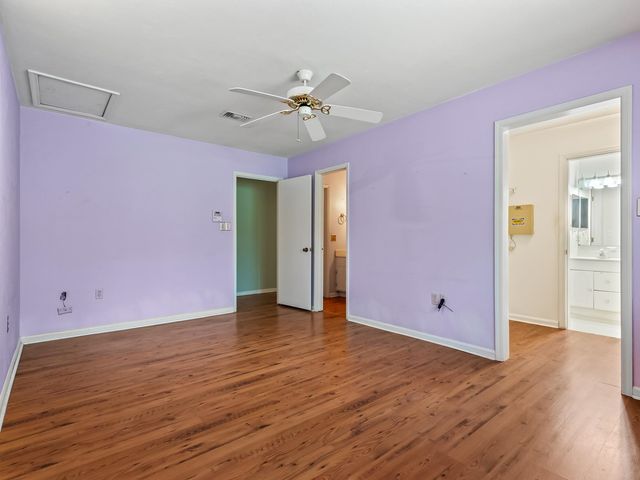 7049 Carmel Drive, Tallahassee, FL 32309