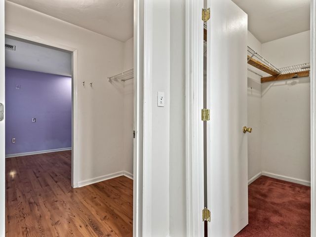 7049 Carmel Drive, Tallahassee, FL 32309