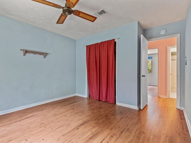 7049 Carmel Drive, Tallahassee, FL 32309