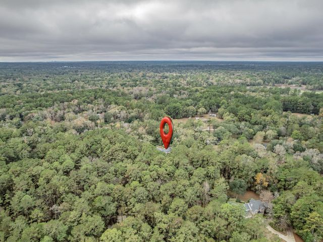 7049 Carmel Drive, Tallahassee, FL 32309