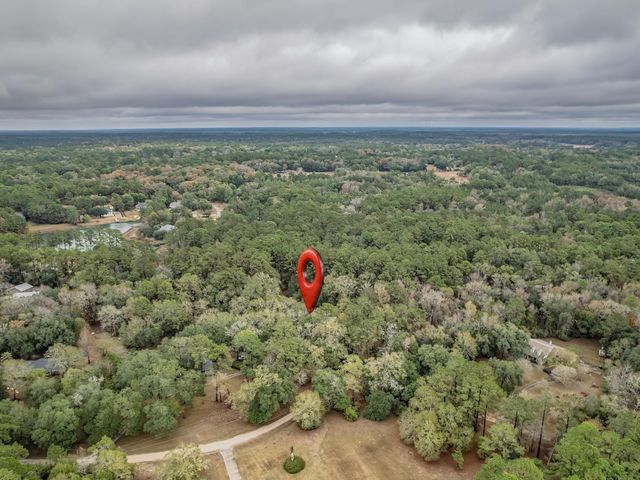 7049 Carmel Drive, Tallahassee, FL 32309