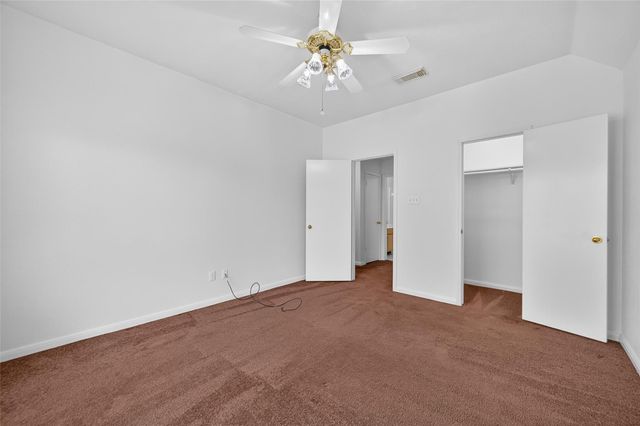 914 W Peach Hollow Circle, Pearland, TX 77584