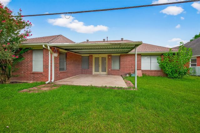 914 W Peach Hollow Circle, Pearland, TX 77584