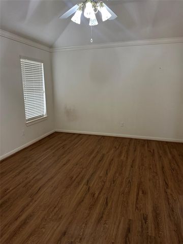 914 W Peach Hollow Circle, Pearland, TX 77584