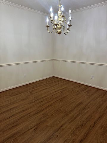 914 W Peach Hollow Circle, Pearland, TX 77584