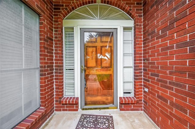 914 W Peach Hollow Circle, Pearland, TX 77584