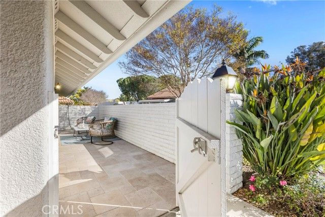 2046 Via Mariposa E Unit P, Laguna Woods, CA 92637