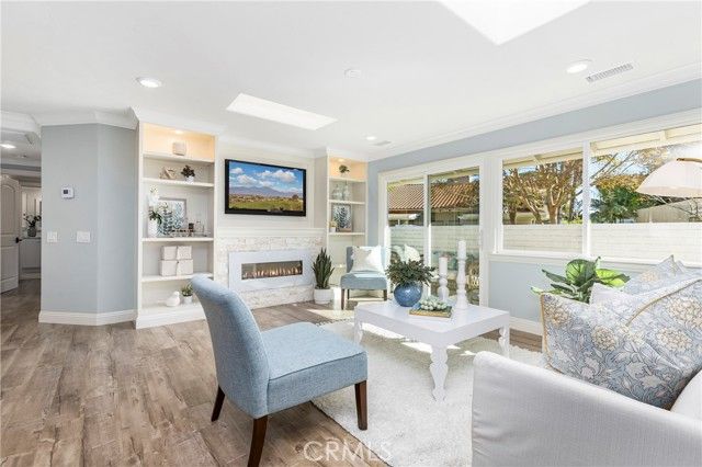 2046 Via Mariposa E Unit P, Laguna Woods, CA 92637