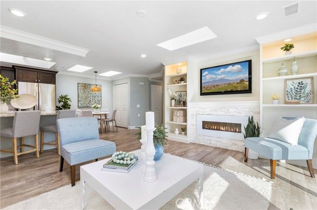 2046 Via Mariposa E Unit P, Laguna Woods, CA 92637