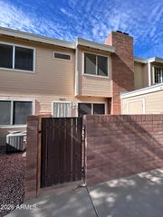 625 S WESTWOOD -- 145, Mesa, AZ 85210
