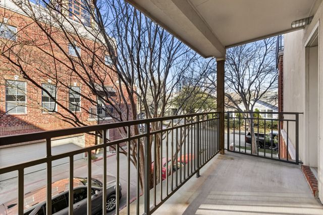 4419 Buena Vista Street 8, Dallas, TX 75205