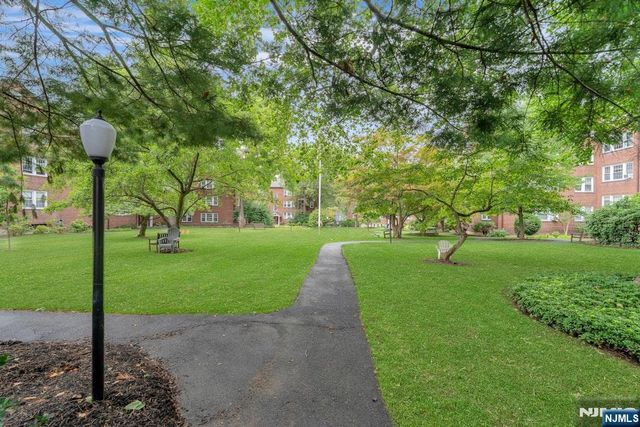 217 Prospect Avenue 5-2A, Cranford, NJ 07016