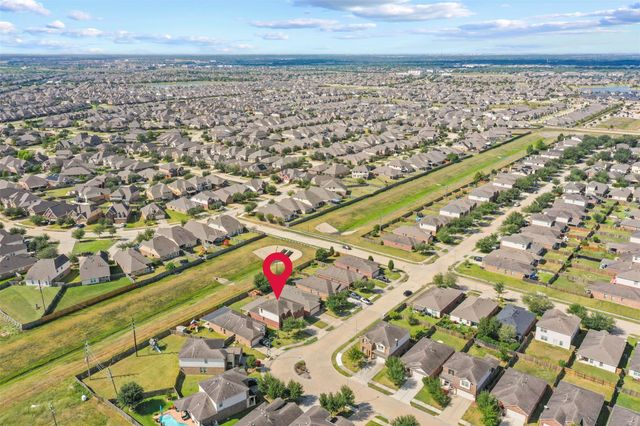 5711 Water Violet Lane, Richmond, TX 77407