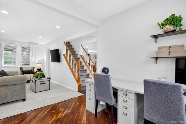 12 Pulaski Place, Port Washington, NY 11050