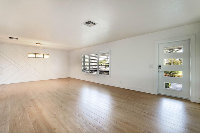 2 Inlet Cay Drive, Ocean Ridge, FL 33435