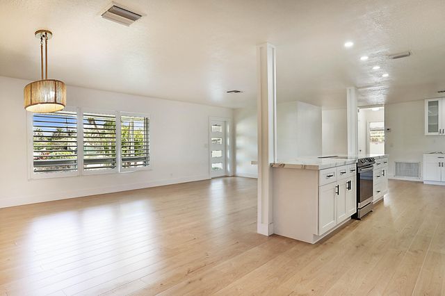 2 Inlet Cay Drive, Ocean Ridge, FL 33435