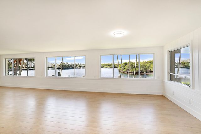 2 Inlet Cay Drive, Ocean Ridge, FL 33435