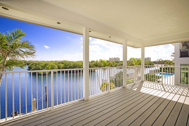 2 Inlet Cay Drive, Ocean Ridge, FL 33435
