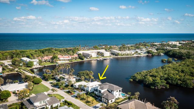 2 Inlet Cay Drive, Ocean Ridge, FL 33435