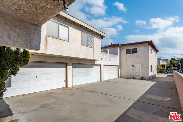 2013 Ruhland Avenue, Redondo Beach, CA 90278