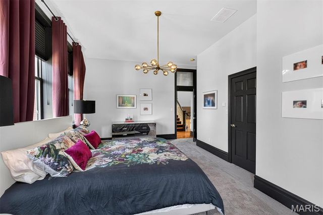 2035 Park Avenue, St Louis, MO 63104