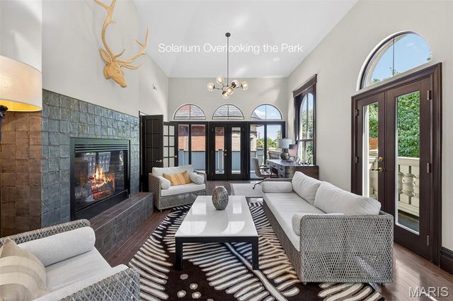 2035 Park Avenue, St Louis, MO 63104