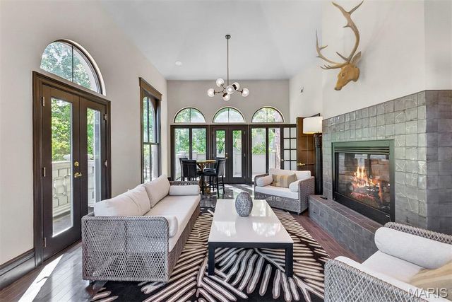 2035 Park Avenue, St Louis, MO 63104