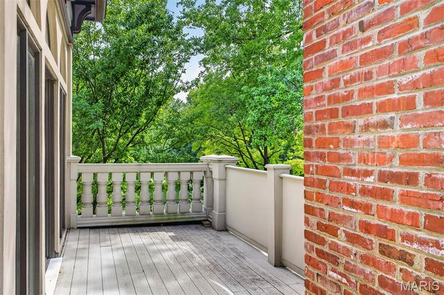 2035 Park Avenue, St Louis, MO 63104