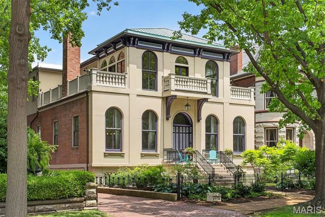 2035 Park Avenue, St Louis, MO 63104