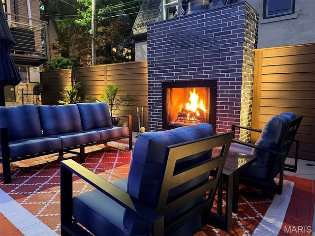 2035 Park Avenue, St Louis, MO 63104