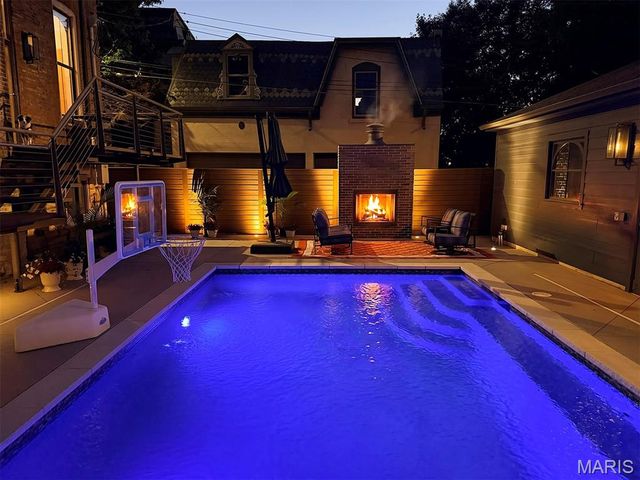 2035 Park Avenue, St Louis, MO 63104