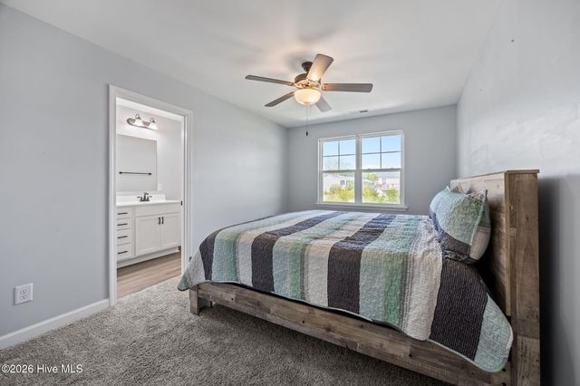 57 Outrigger Drive, Swansboro, NC 28584