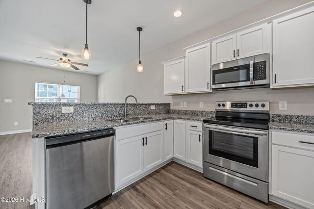 57 Outrigger Drive, Swansboro, NC 28584