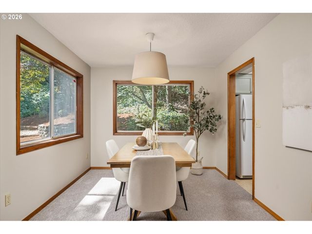 6667 APOLLO Rd, West Linn, OR 97068