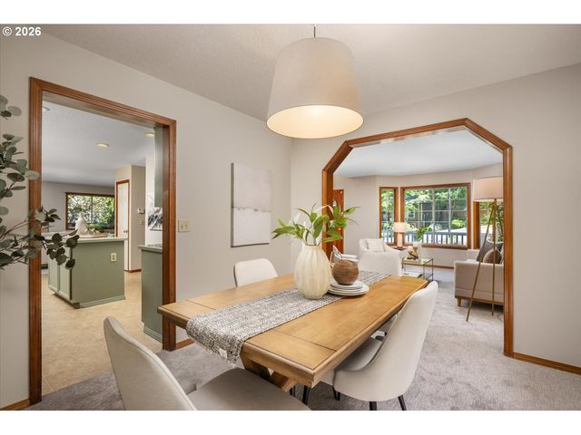 6667 APOLLO Rd, West Linn, OR 97068