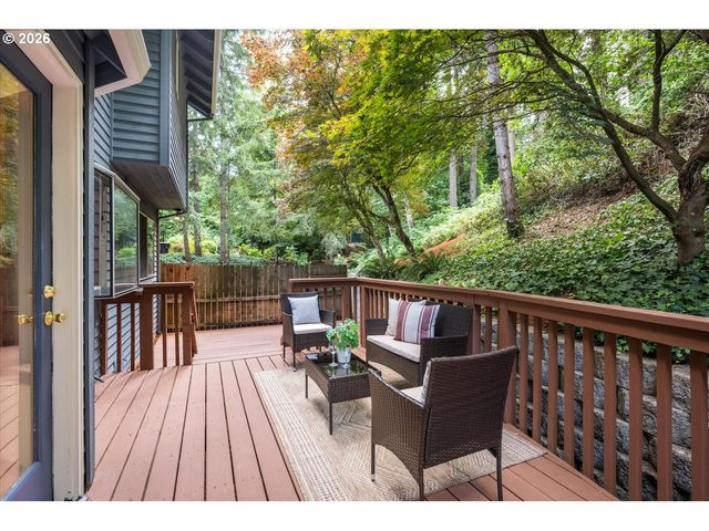 6667 APOLLO Rd, West Linn, OR 97068