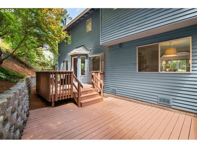 6667 APOLLO Rd, West Linn, OR 97068