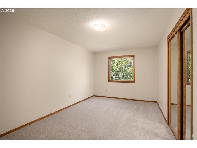 6667 APOLLO Rd, West Linn, OR 97068