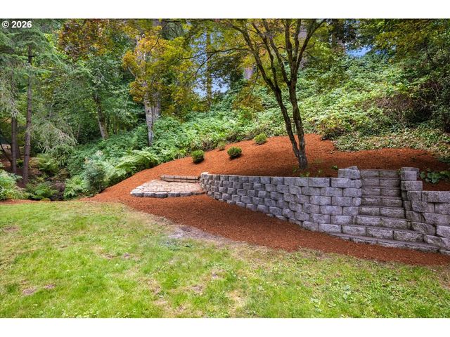 6667 APOLLO Rd, West Linn, OR 97068