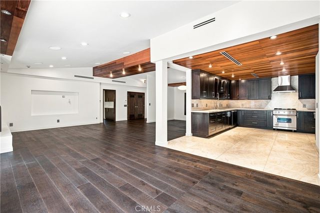3184 Dona Sarita Place, Studio City, CA 91604