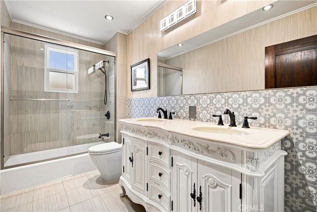 3184 Dona Sarita Place, Studio City, CA 91604